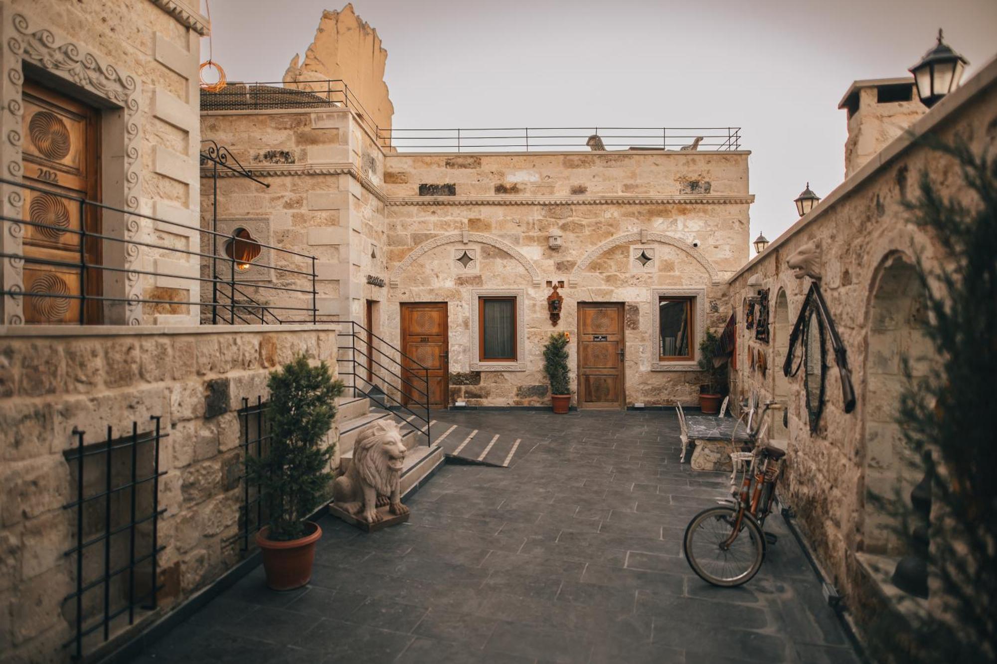 Harem Suites Cappadocia Uçhisar Exterior photo